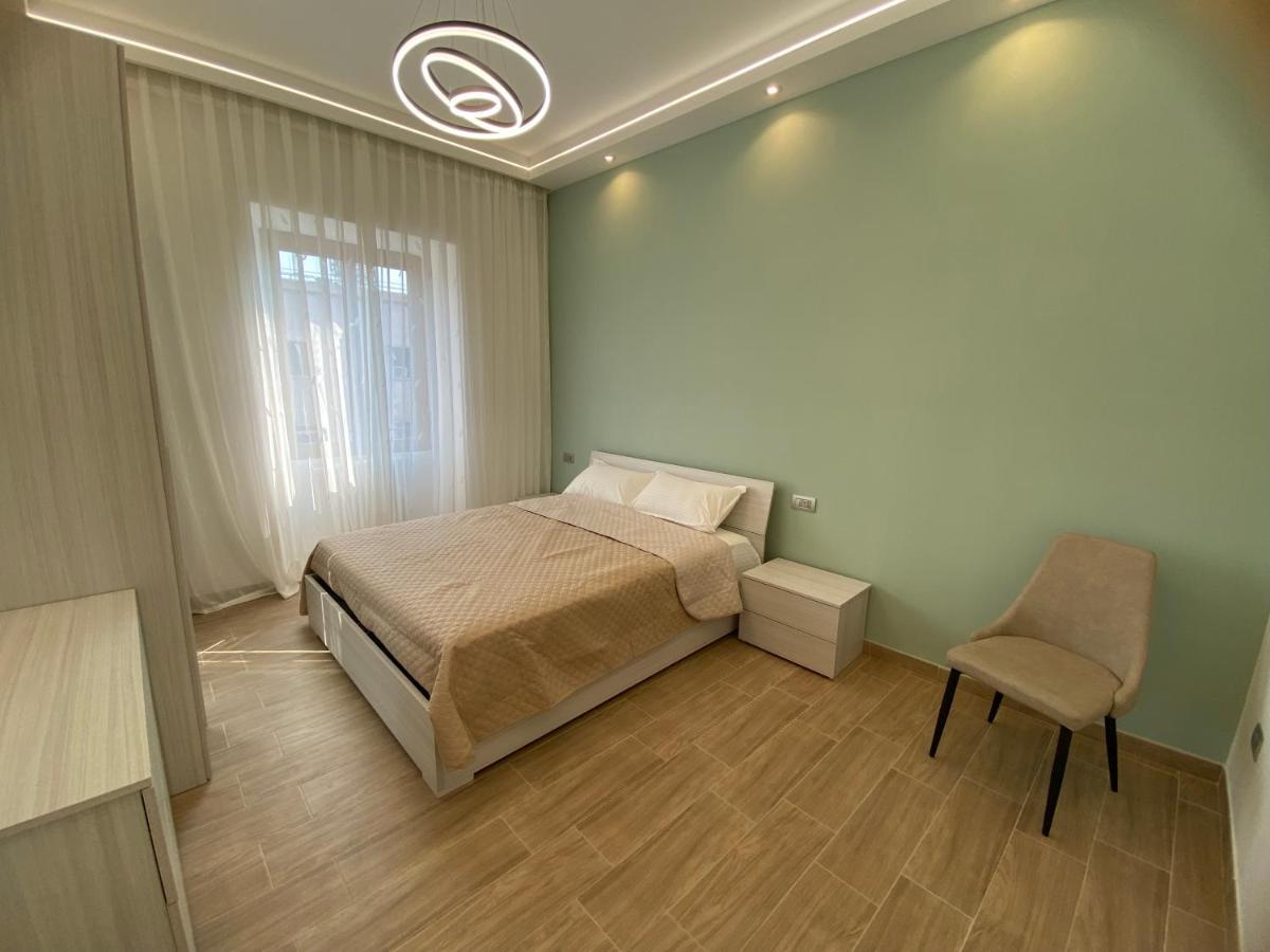 Claire House, Rome